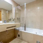 Funcho 91 - Spacious 100m2 - Panoramic Views - Free Parking - Madeira