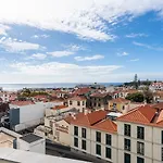 Funcho 91 - Spacious 100m2 - Panoramic Views - Free Parking - Madeira Funchal (Madeira)