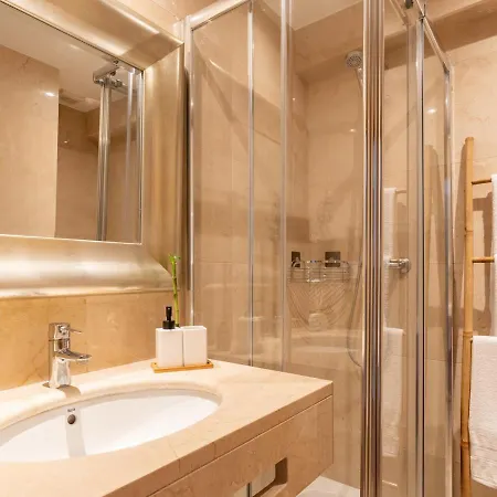 Funcho 91 - Spacious 100m2 - Panoramic Views - Madeira Апартаменты Фуншал